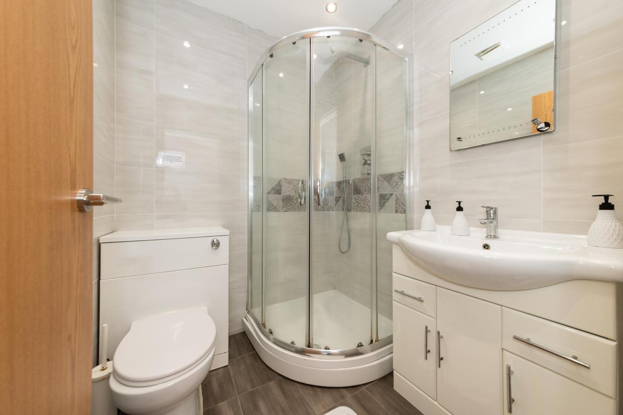 Ibex House Free Parking 2 Beds Fully Equipped Reading